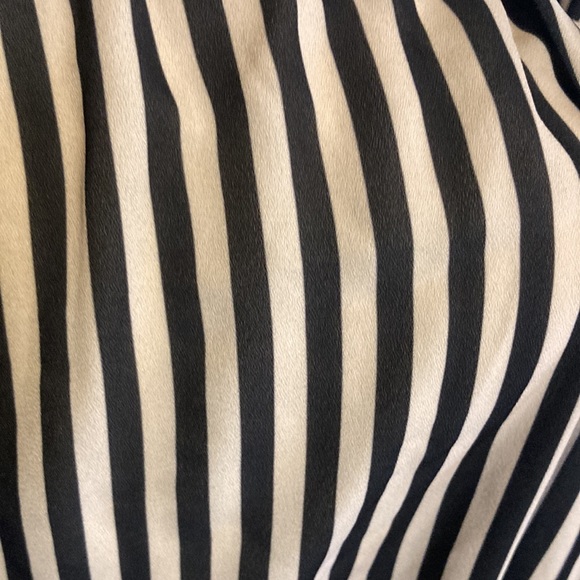 Sweet Pea off the shoulders blouse size M - Picture 4 of 5